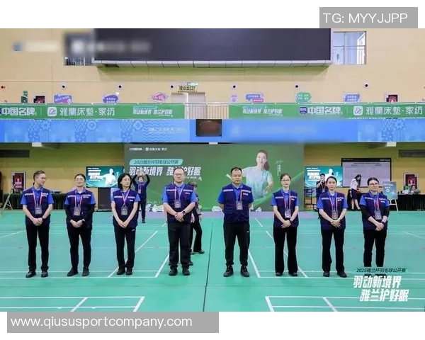 深圳新鹏城在肇庆新区体育中心举行官训迎接联赛收官战